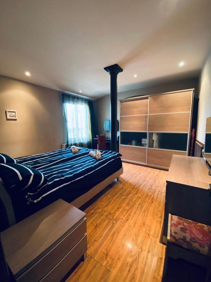 Opera Apartment Tbilisi Eksteriør billede